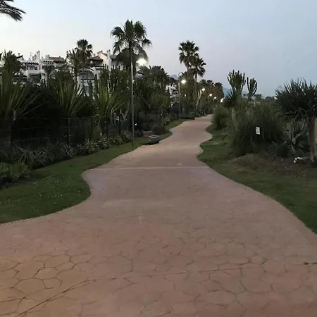 Seaside With Pool Lägenhet *