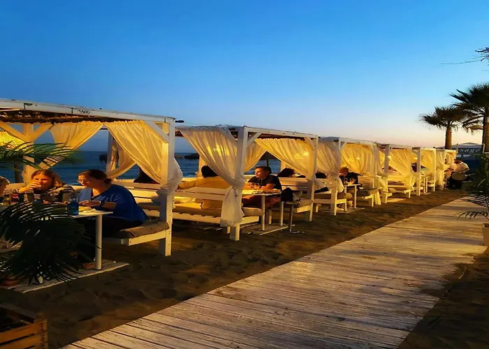 Seaside With Pool Estepona