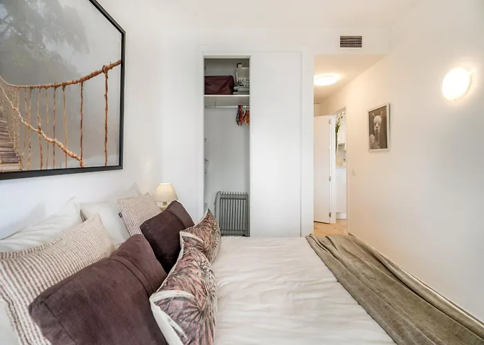 Seaside With Pool Apartamento *